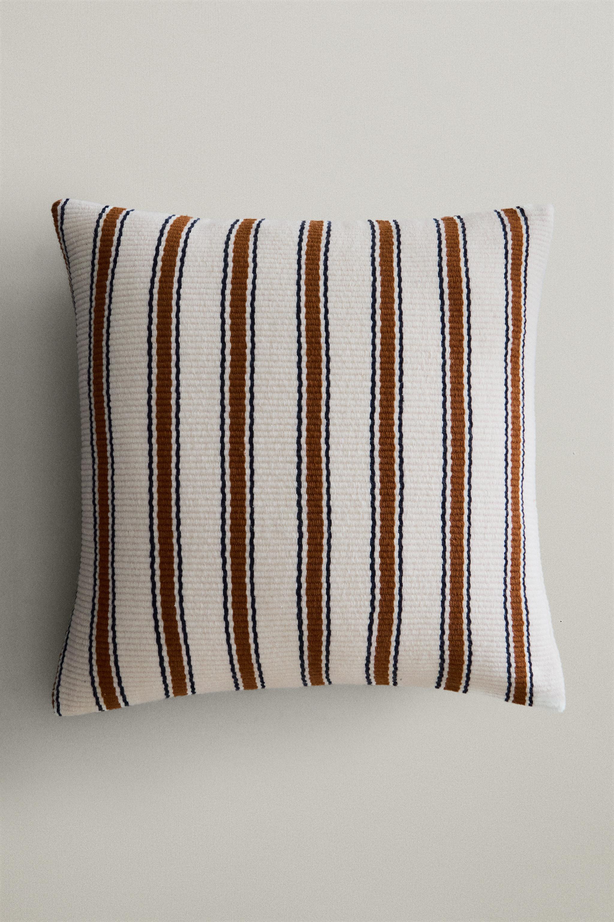 STRIPED THROW PILLOW COVER